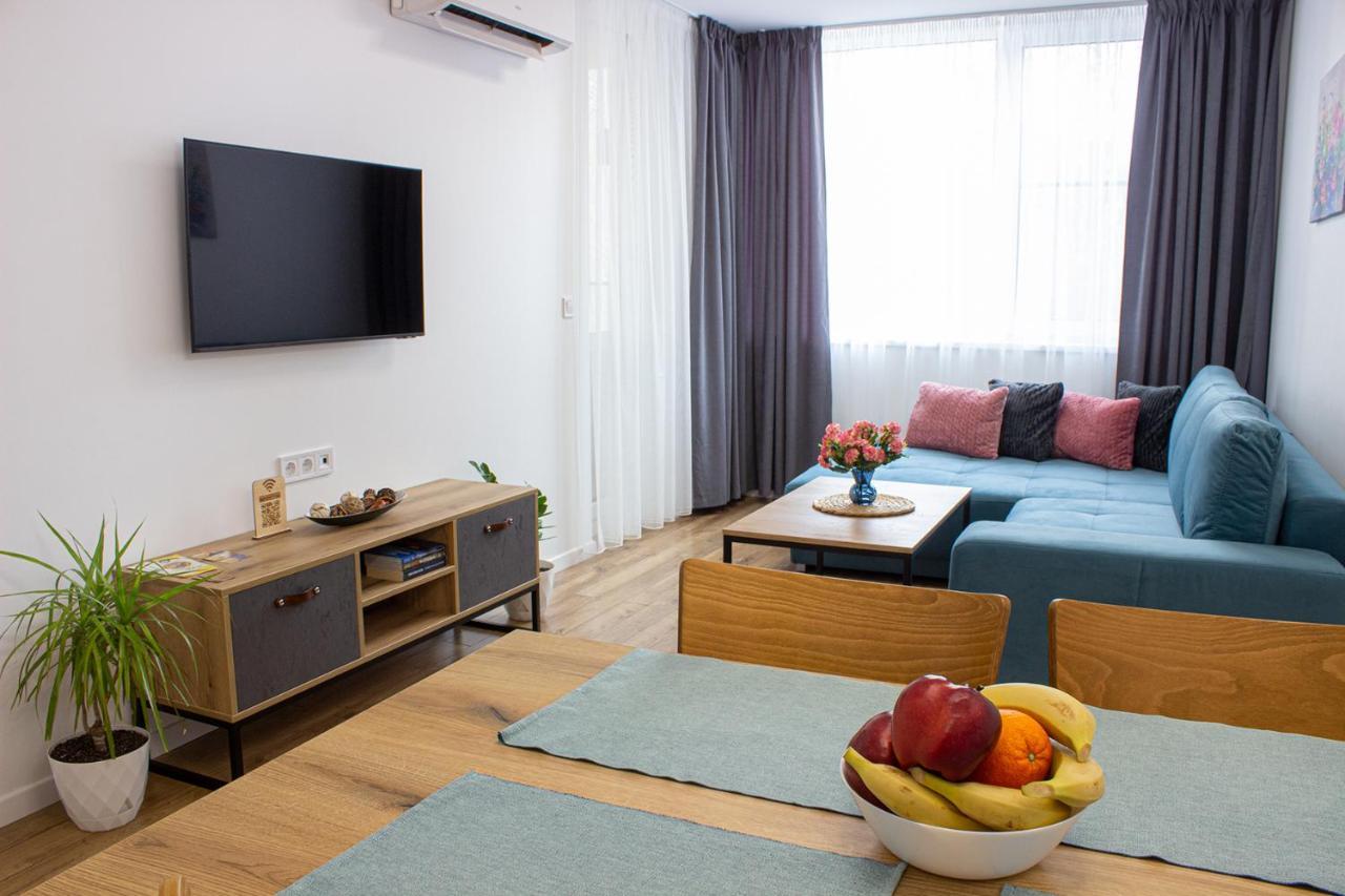 Eliya By Rv Apartments - Free Parking Varna Esterno foto