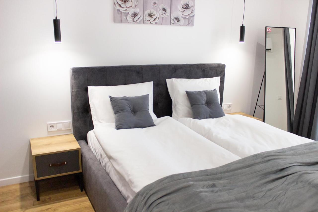 Eliya By Rv Apartments - Free Parking Varna Esterno foto